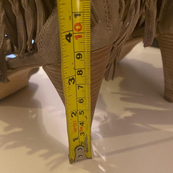 Kennel Schmenger Fringe sandals - Picture 7 of 11